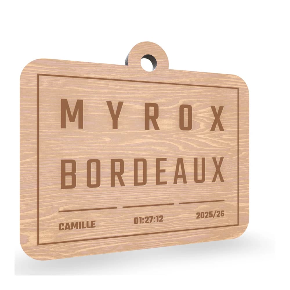 Porte-clé Trofit personnalisé en bois gravé.
